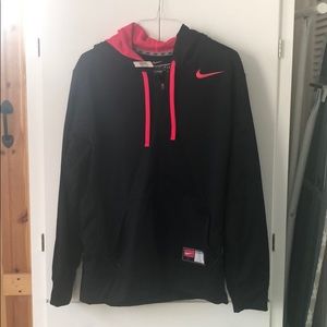 Nike Therma-Fit Hoodie (Large) - Black / pink